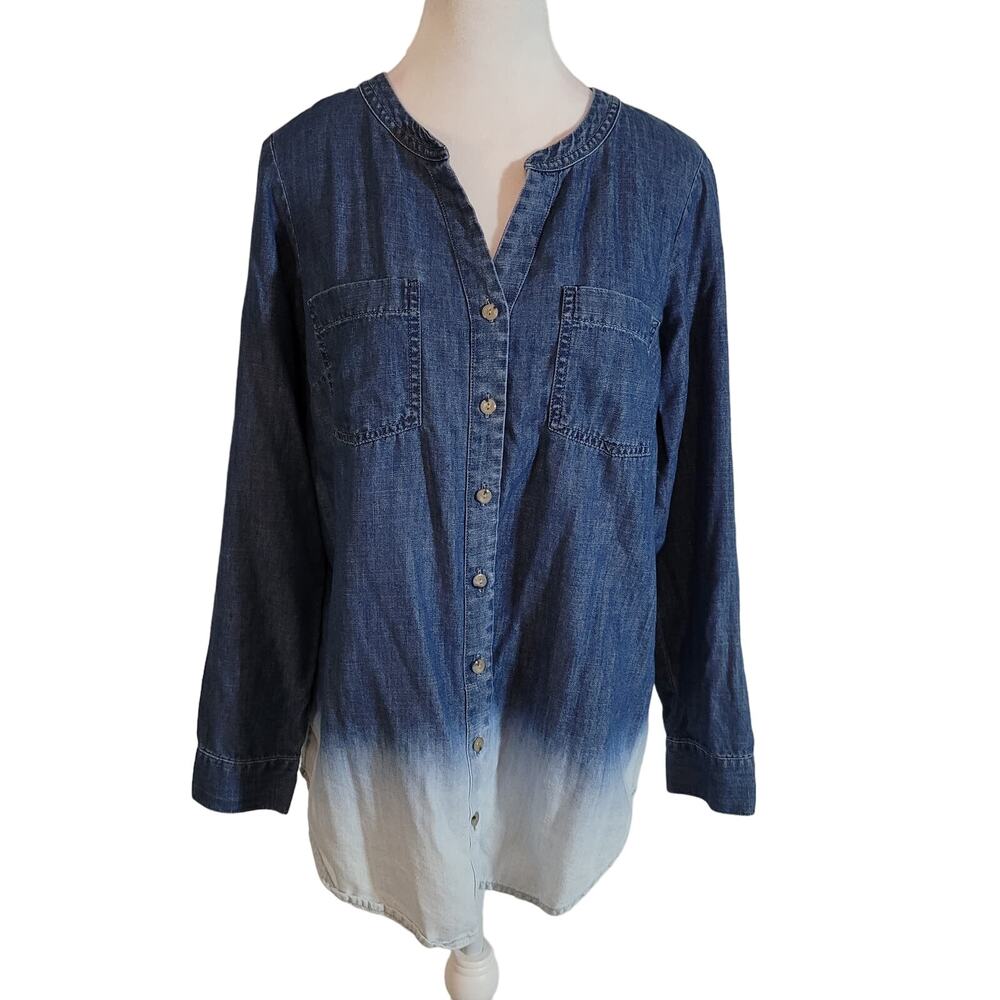 J.Jill Size XS Chambray Blue Ombre Button Up Rolltab Top V-Neck Casual Everyday‎